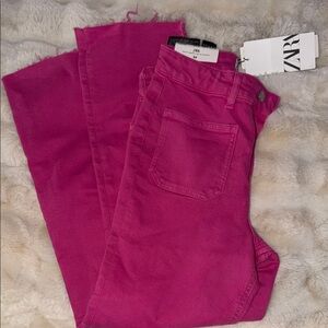 Zara Women's Fuchsia Ankle Jeans